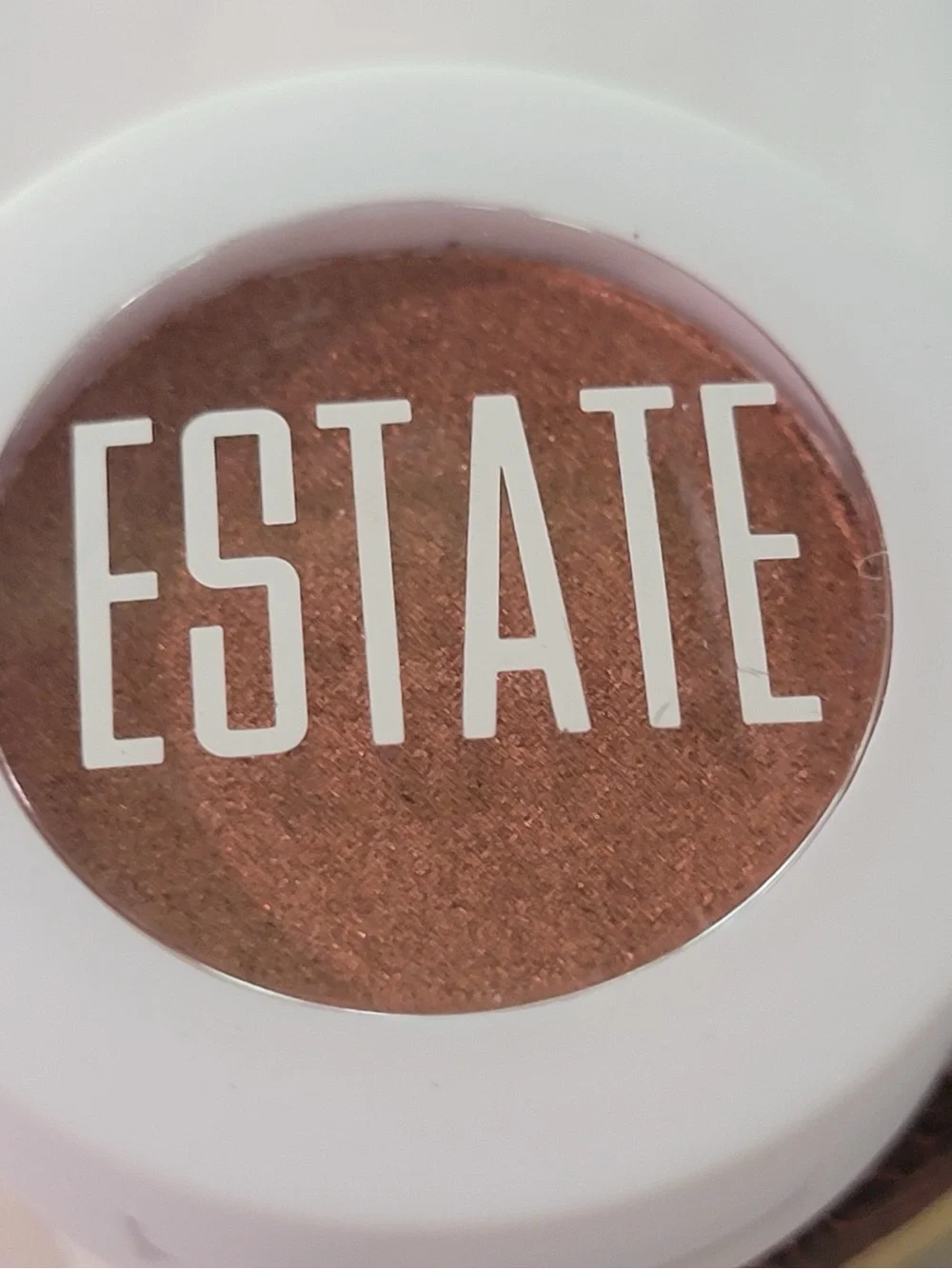 Estate Cosmetics place 25